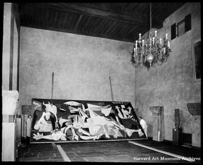 Vistas de Guernica expuesto en el Fogg Art Museum de la Universidad de Harvard