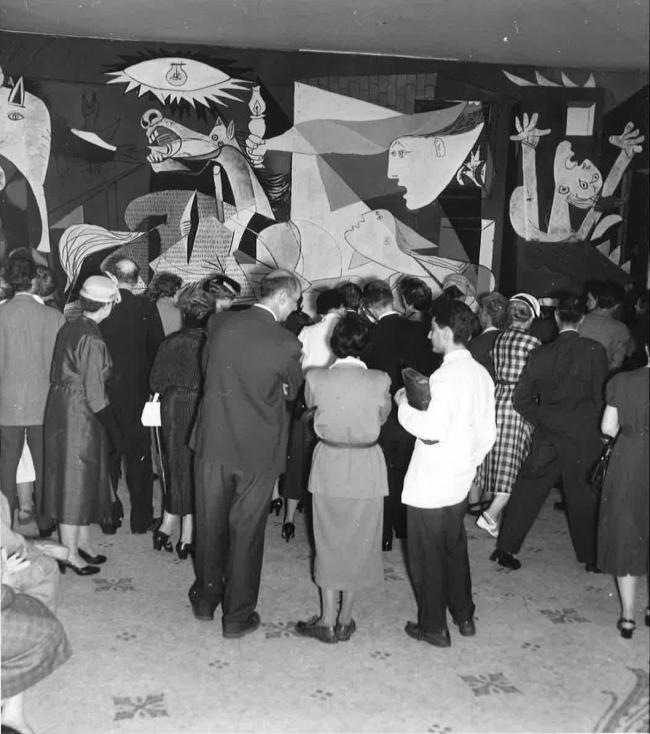 Inauguración de la exposición Picasso en el Musée des Arts Décoratifs