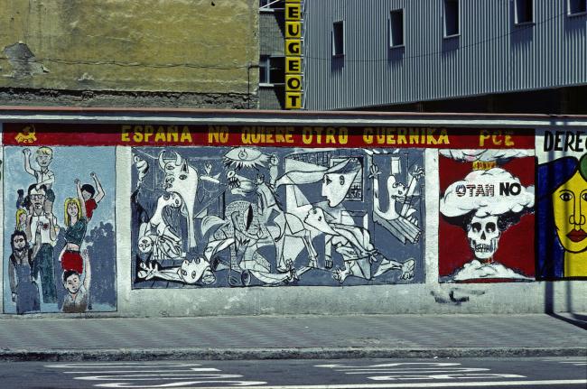 Pintada contra la OTAN