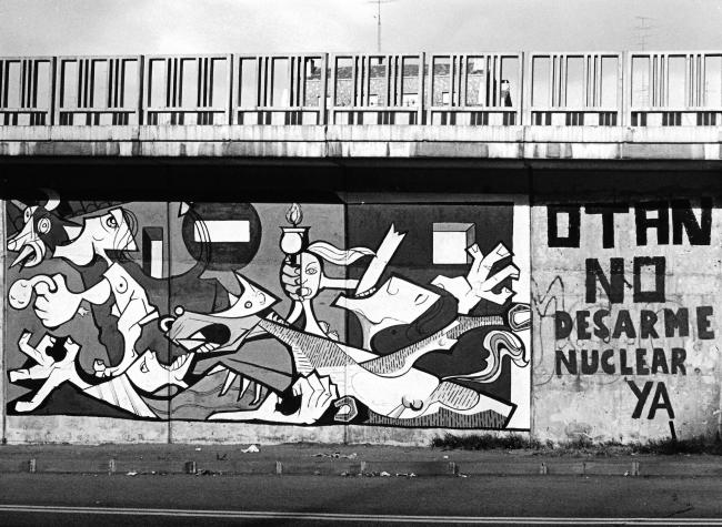 Pintada contra la entrada de España en la OTAN