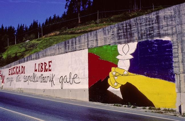 EN Pintada en Vizcaya con el mensaje «Euskadi libre»