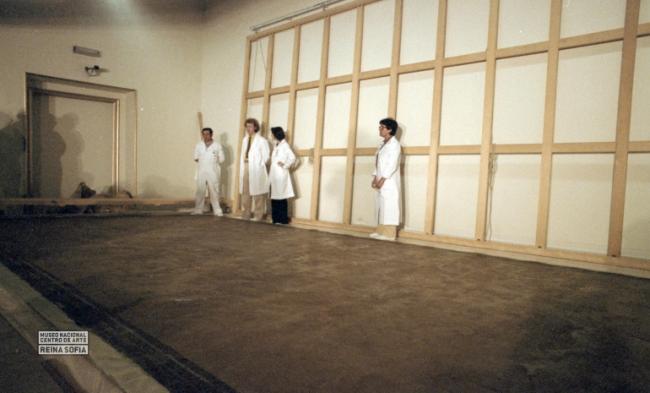 Guernica arrives in Madrid