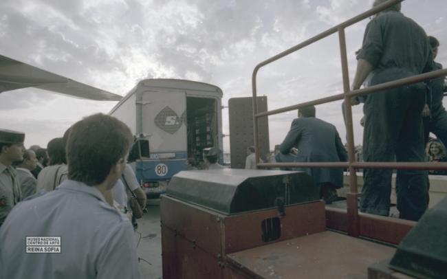 Guernica arrives in Madrid