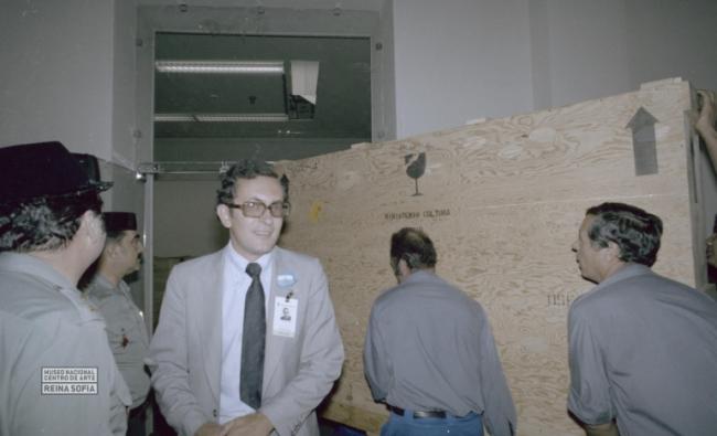 Guernica arrives in Madrid