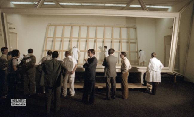 Guernica arrives in Madrid