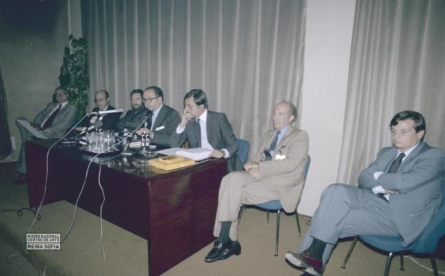 Guernica arrives in Madrid