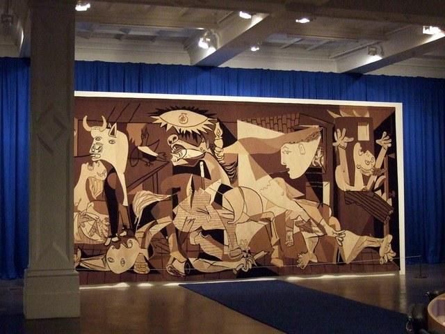 Réplica de Guernica en tapiz