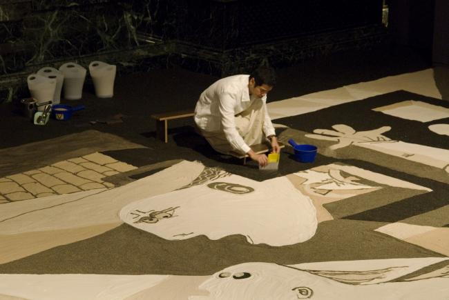 Vista de la instalación: "Lee Mingwei: Impermanence", Centro Cultural de Chicago, 2007