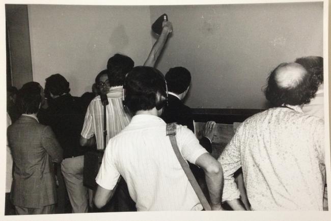 Montaje de Guernica en el Casón del Buen Retiro