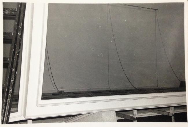 Montaje de Guernica en el Casón del Buen Retiro