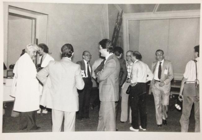 Montaje de Guernica en el Casón del Buen Retiro