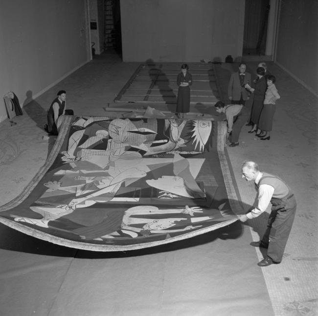 Guernica en el Musée des Arts Décoratifs