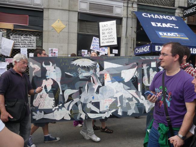 Replica of Guernica made by Fine Art students for 15 M demonstrations in Madrid