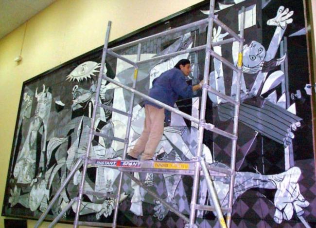 Mural en la cárcel de Navalcarnero