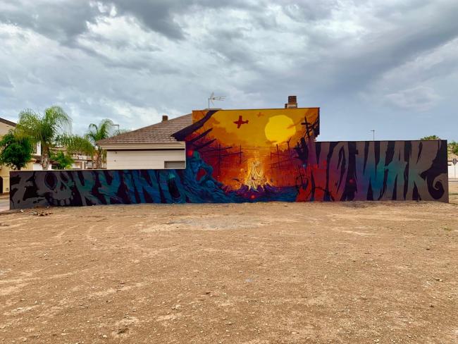 Graffiti con motivos de Guernica en Los Alcázares