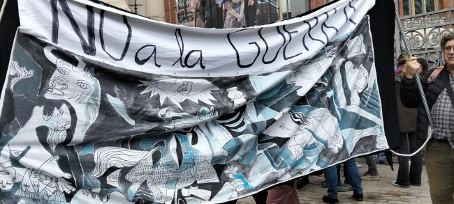 Marie Anne Dasques, Pancarta Guernica, 2026