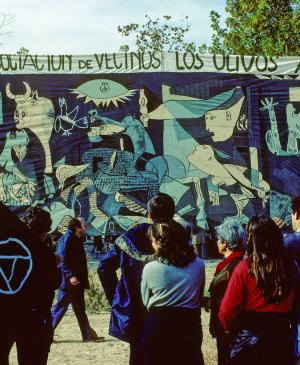 Protesta de la asociación de vecinos Los olivos