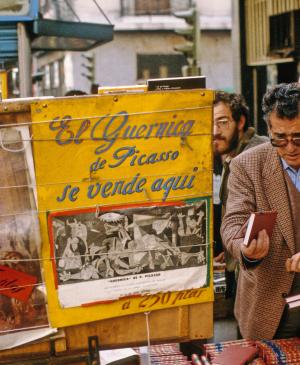 Réplicas murales de Guernica en diversos puntos de la geografía española