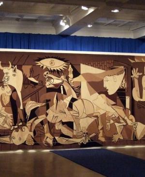 Réplica de Guernica en tapiz