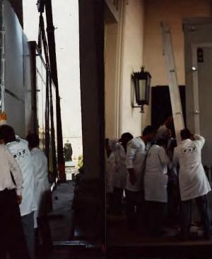 Guernica saliendo del Casón del Buen Retiro