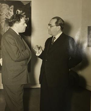 Juan Negrín en la inauguración de la exposición Picasso’s Guernica en la Valentine Gallery