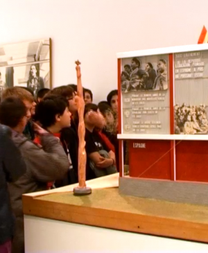 143 353 (los ojos no quieren estar siempre cerrados)