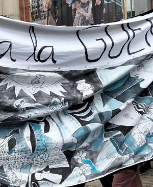 Marie Anne Dasques, Pancarta Guernica, 2026